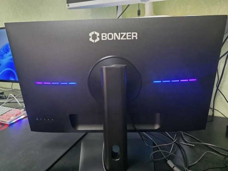 Bonzer 27 144HZ IPS