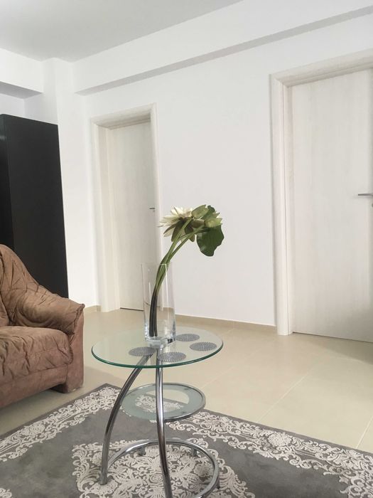 Apartament 2 camere (tip studio) Tineretului 85