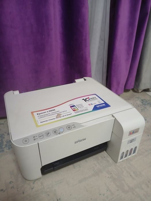 Продам цветной принтер