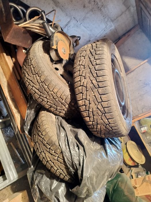 Продам резину с дисками