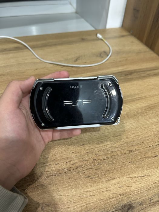 Psp go псп го прошитый с играми