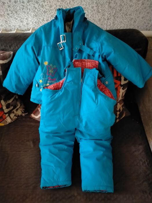 Продам детский комбинезон