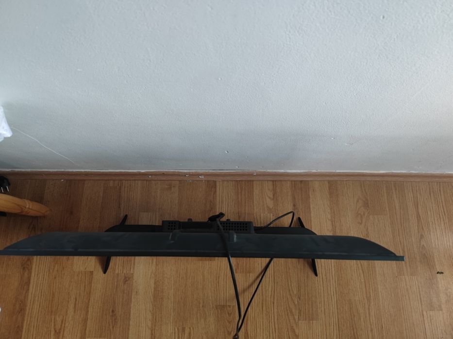 Vând televizor Allview 81cm