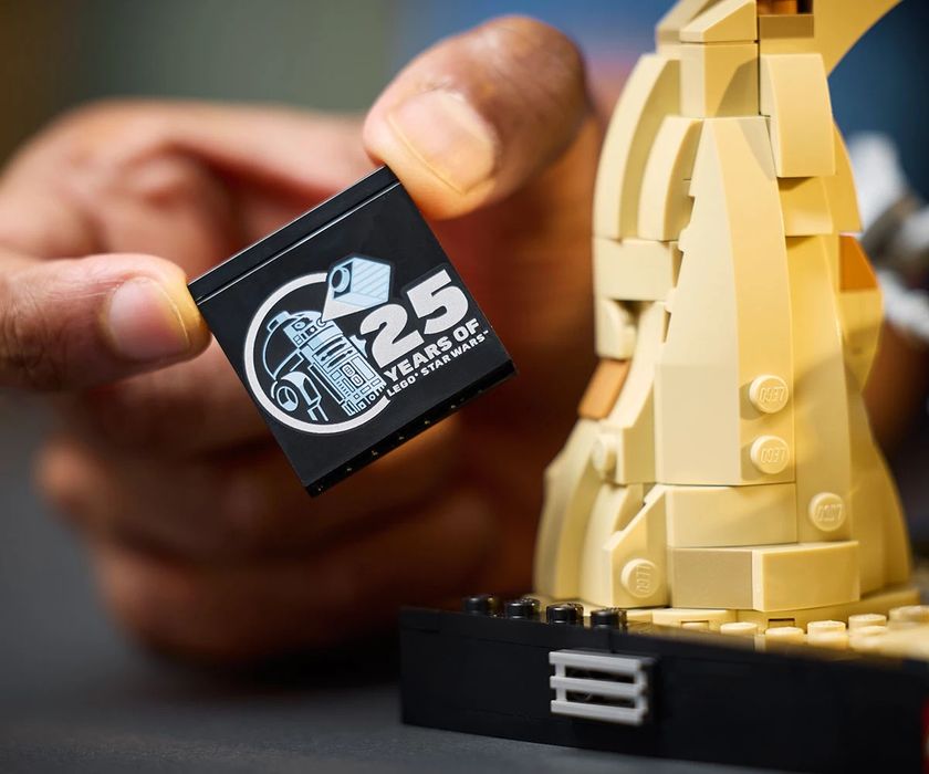 LEGO® Star Wars™ 75380 - детски Диорама от състезанието в Мос Еспа