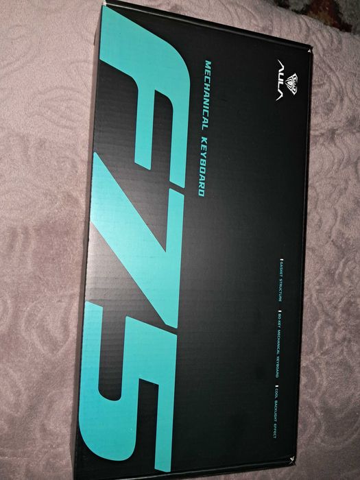 Tastatura calculaor mecanica