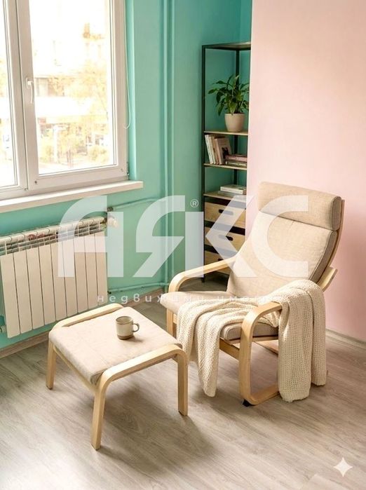 Продава се Тристаен апартамент в София, Изгрев - 65 кв.м за 1946 €/кв.м - Снимка #2