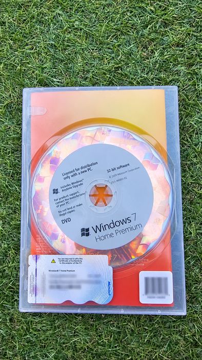 Windows 7 Home Premium Original OEM 32-bit - DVD + licenta