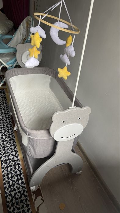 Люлька  и стульчик для кормления