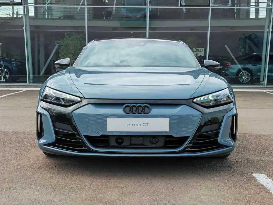 Audi e-tron GT, naqd va halol nasiya