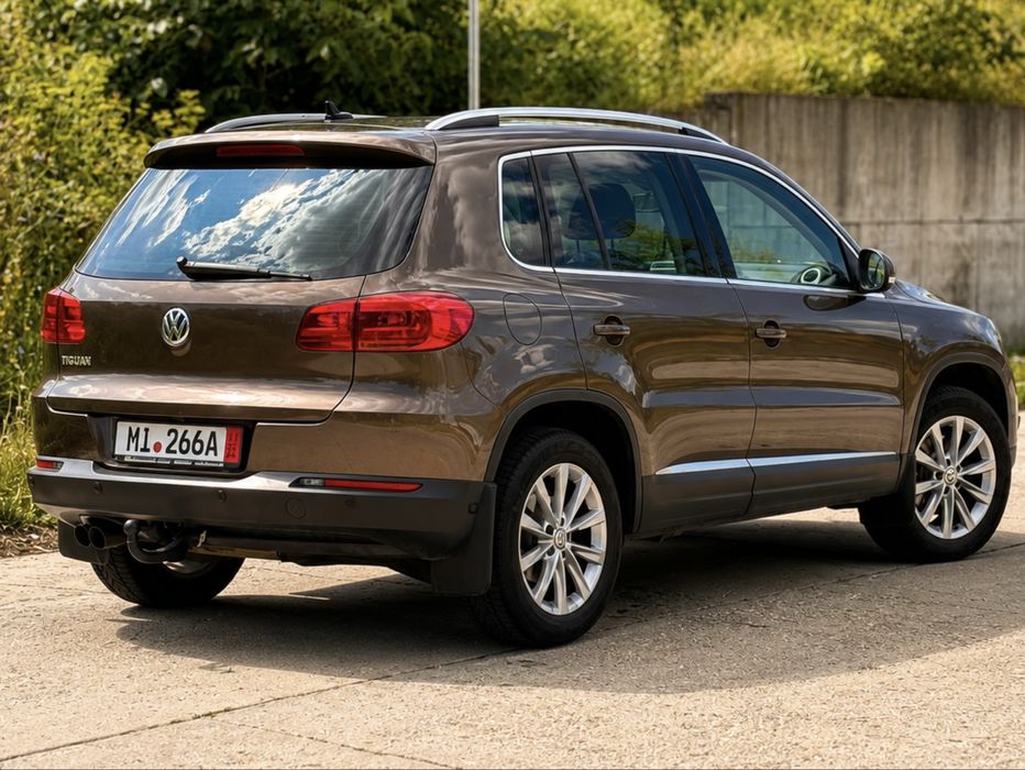 VOLKSWAGEN Tiguan 0 — imagine 3