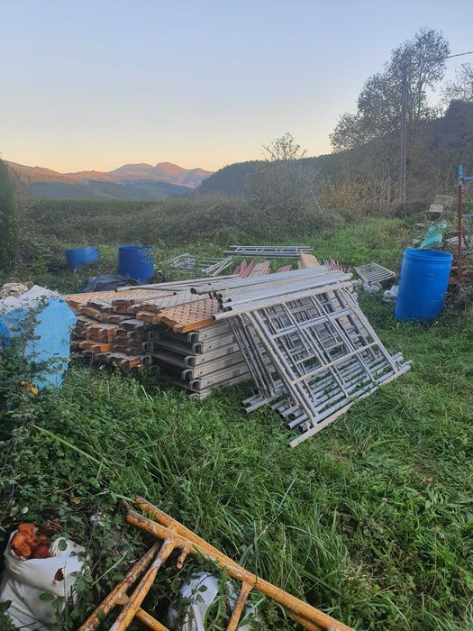 Se închiriază schelă metalică