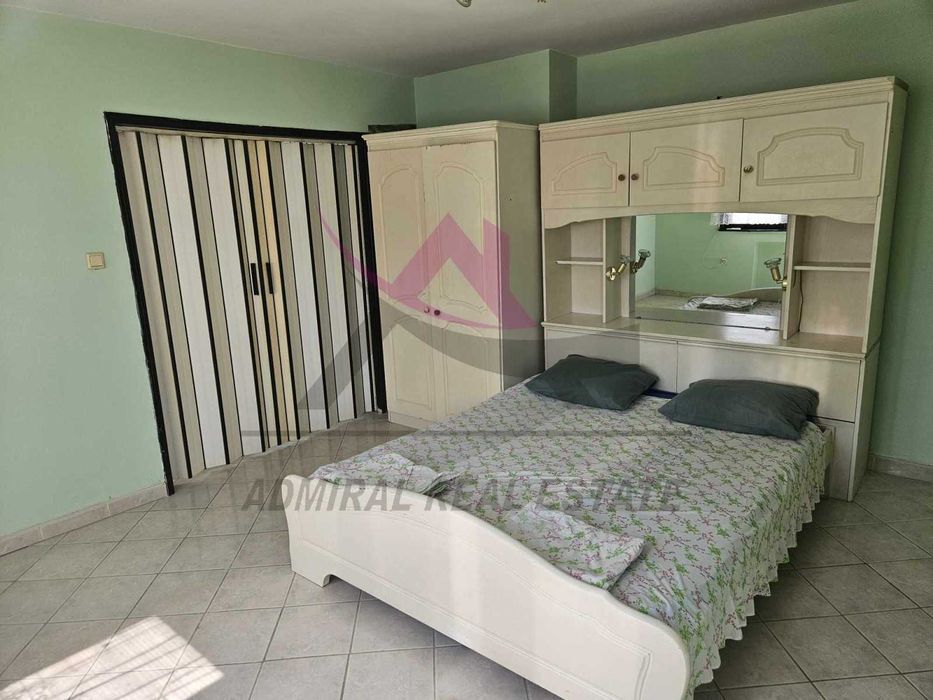 Дава се под наем Двустаен апартамент в Варна, м-т Евксиноград - 50 кв.м за 290 € - Снимка #1