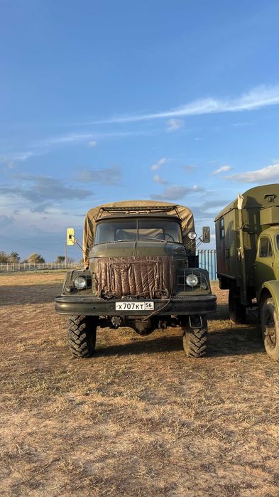 ЗИЛ 131 бортовой пробег 4800 км.