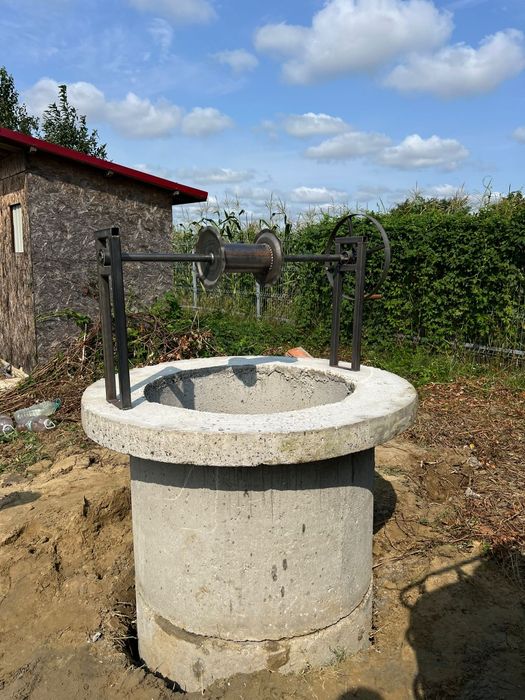 Fantanar, fantani, foraje apa.