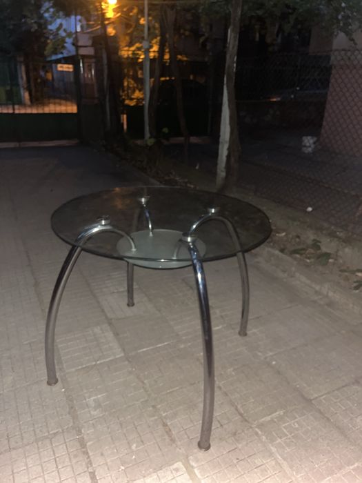 Сълклена трапезарна маса