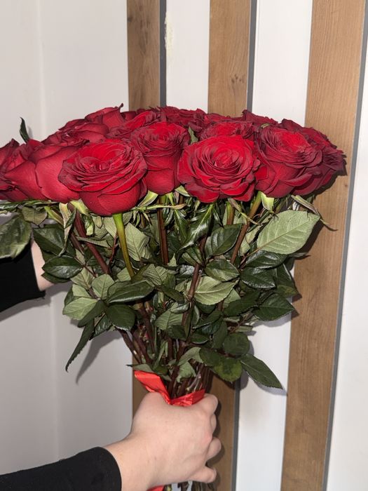 Продаю букет роз 30 шт