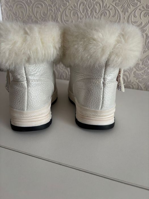 Зимний детский обувь