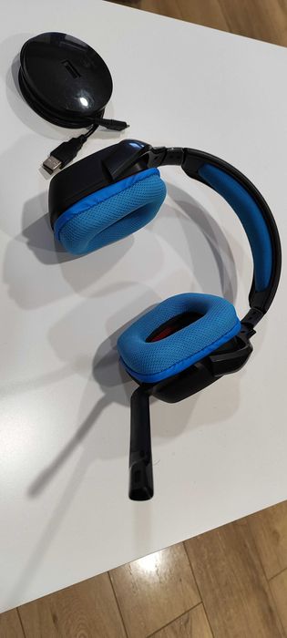 компютърни слушалки Logitech G930 wireless - за части или ремонт