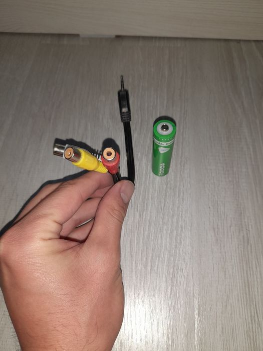 USB to HDD Adapter va SUB to Aux Adapter