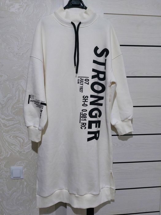 Ayollar qalin koʻylagi, qishgi, uzun