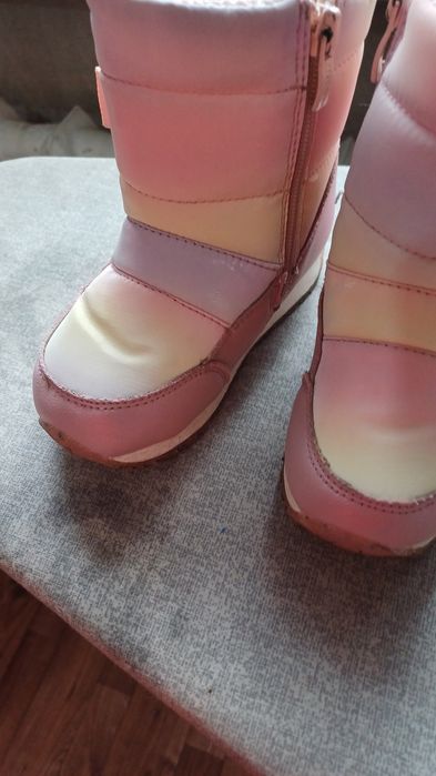 Продам детские сапожки