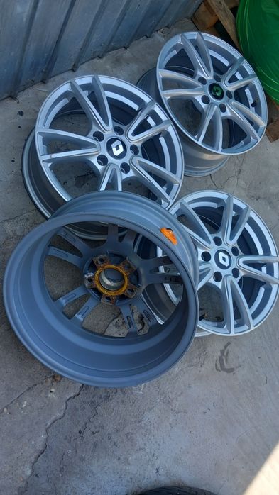 Set 4 jante aliaj r16 Renault 5x114,3 dotate cu senzorine megane, Kadjar Scenic,Captur