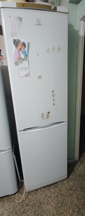 Продам холодильник