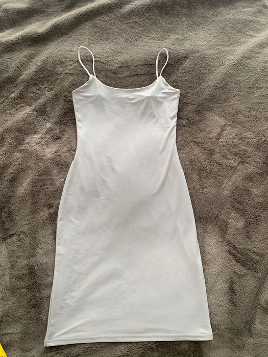 prettylittlething rochiță mini