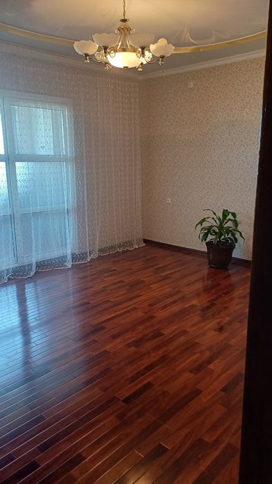 Продаю квартиру 2 в 3, 64 кв. С ремонтом, лучшей локацией на Яшнабаде.