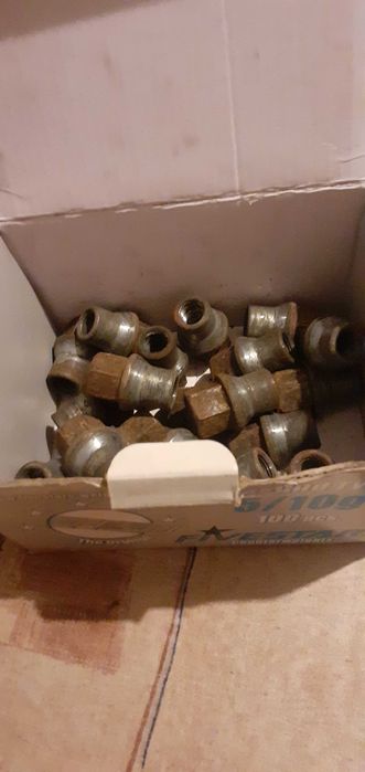 Секретни болтове за джип нисан терано