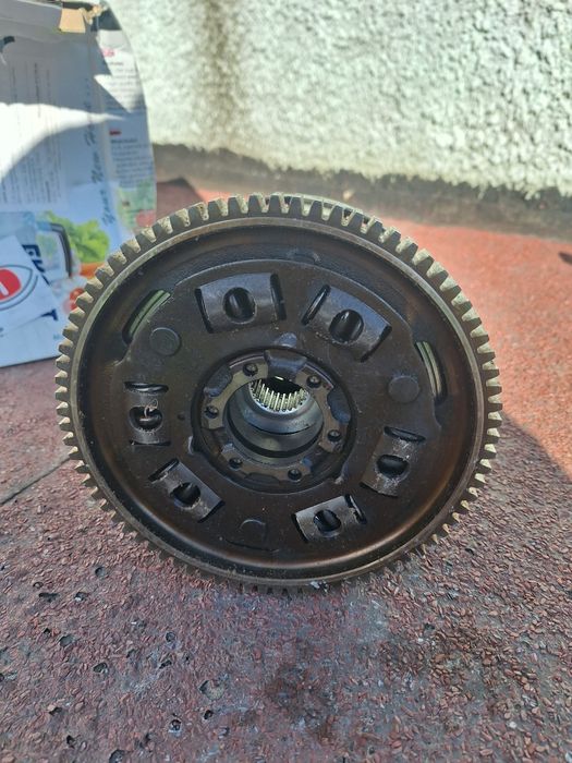 Honda cbr1000rr 04-07 година, ЧАСТИ