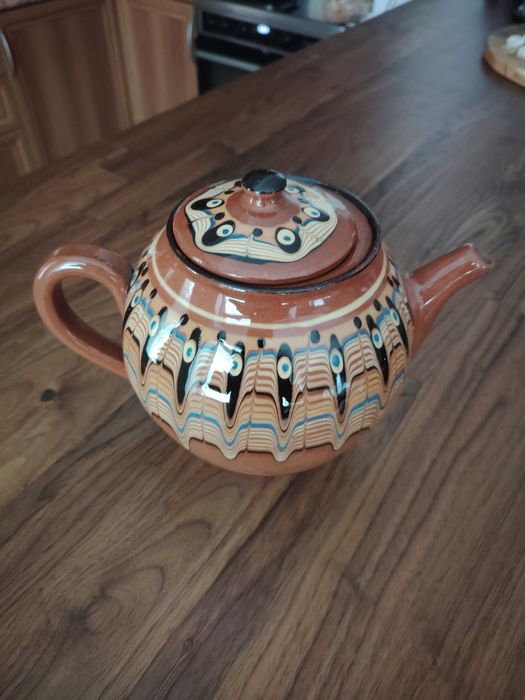 Чайник троянска керамика