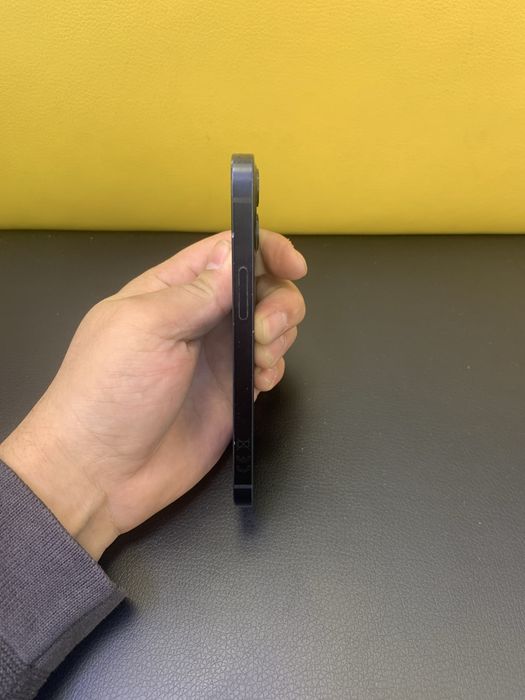 iphone 12 mini.