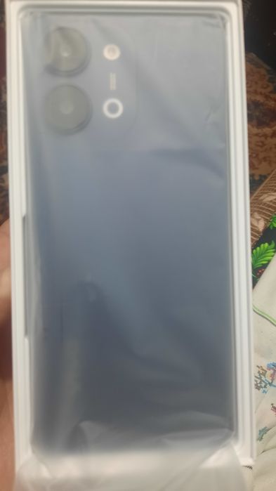 Vivo y 11 d  Xali yangi