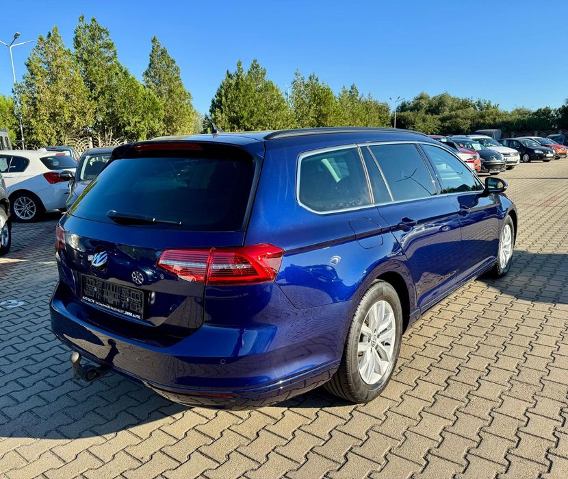 VOLKSWAGEN Passat 2019 — imagine 4
