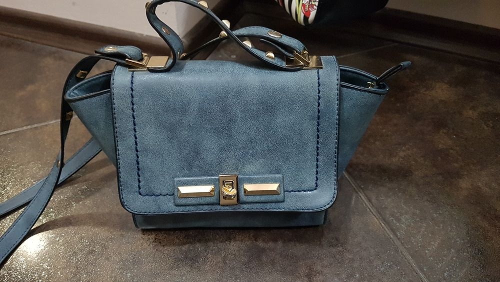 Дамска чанта за рамо