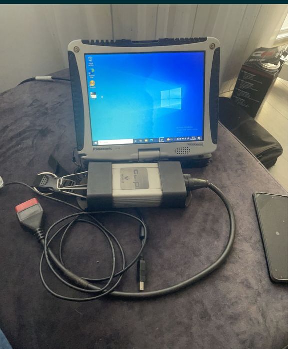 Diagnoza Renault Can Clip sonda originala laptop CF31