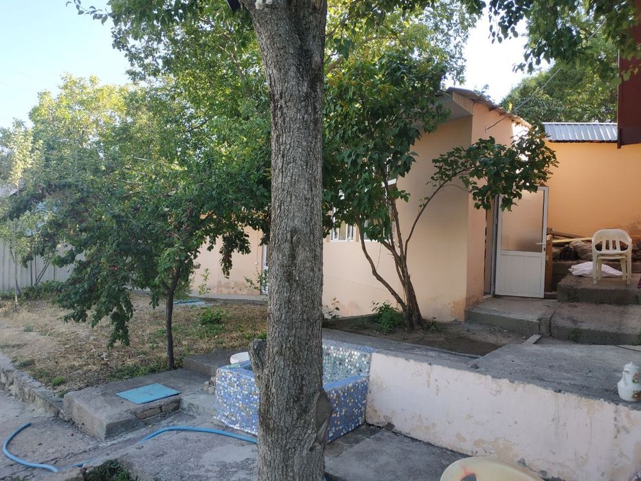 Продается дача на Чарваке