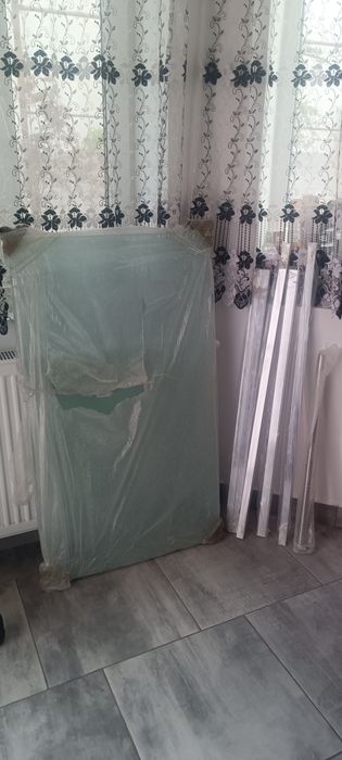 Paravan dus geam mat ,nou