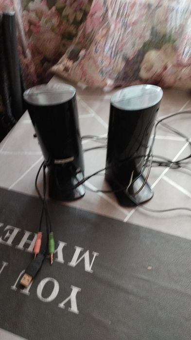 Колонки от ноутбука высота 18 см