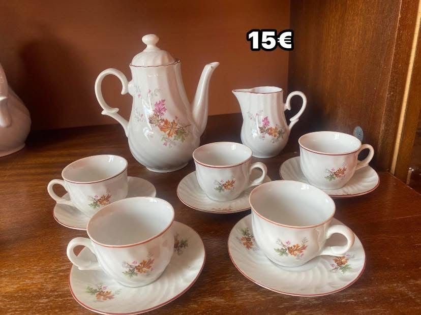 Сервизи за кафе и чай