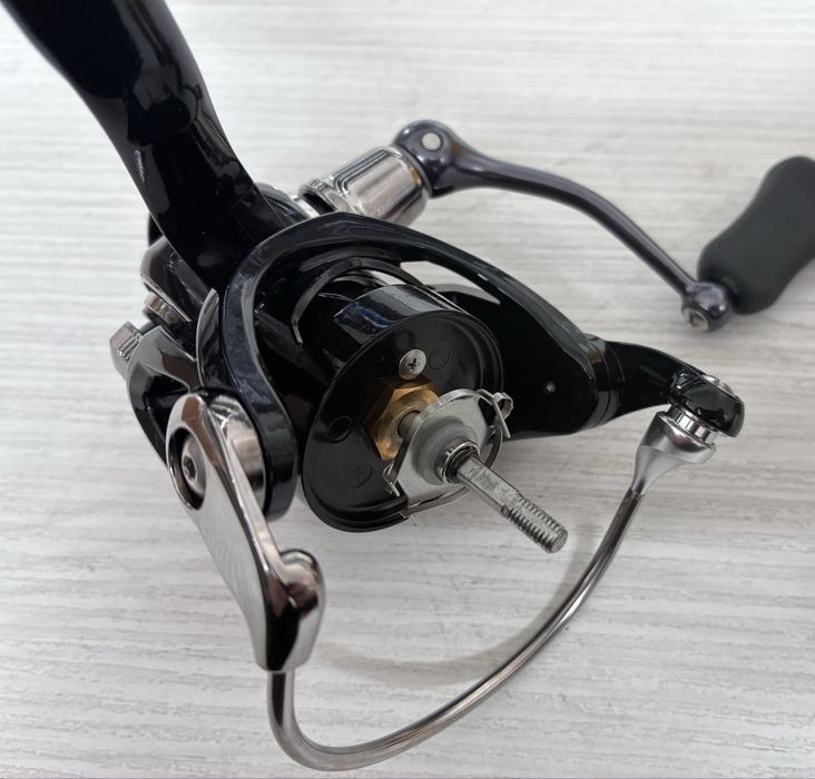 DAIWA 21 Legalis LT 2500 CS
