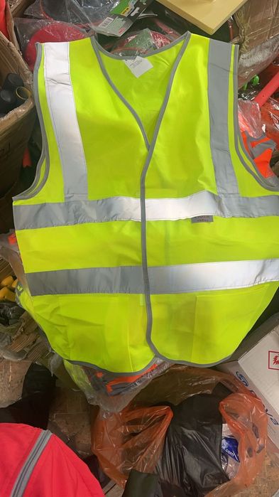 Жилет синальный с карманами