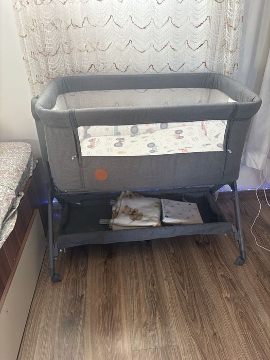 Masa Mappy Smart Turtles 2 in 1 pentru infasat bebelusi cu cadita inclusa + pătuț – super practic, stare foarte buna