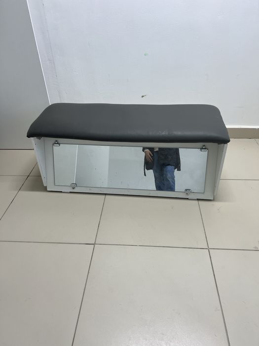 Пуфик банкетка с зеркалом