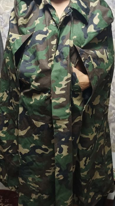 Плащ военный камуфлированный