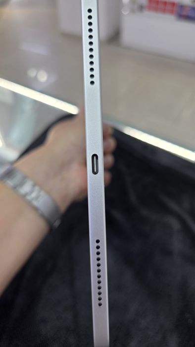 iPad A16(128гб,акб 100%)
