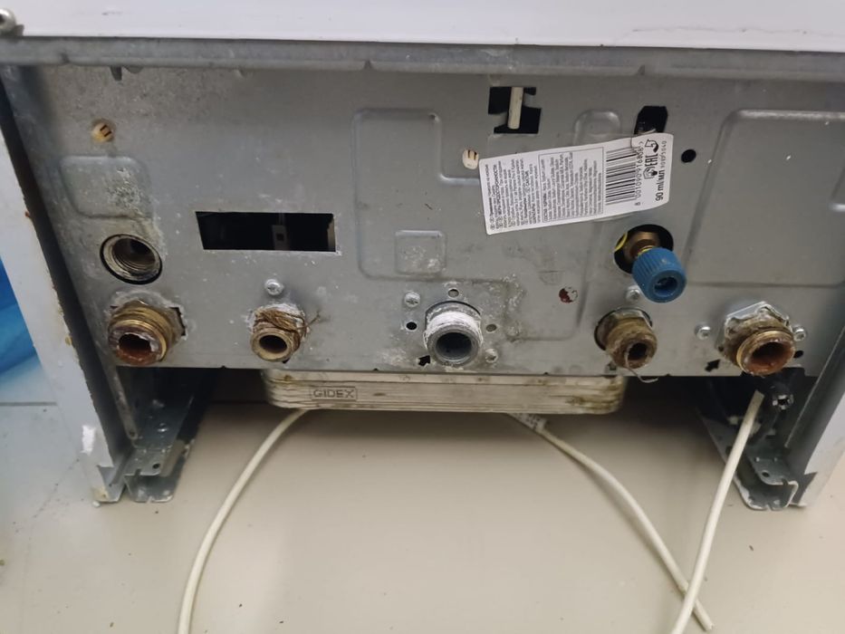 срочно продам котел protherm lynx