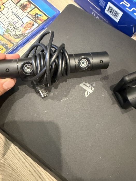 Playstation 4 с игри и камера!