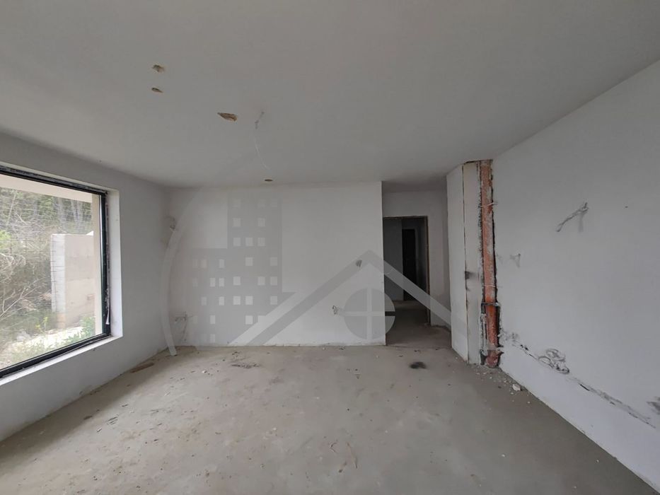 Тристаен Виница пред АКТ16